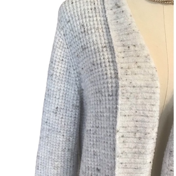 Old Navy Light Gray Knit Long Cozy Cardigan Sweater - Picture 3 of 6